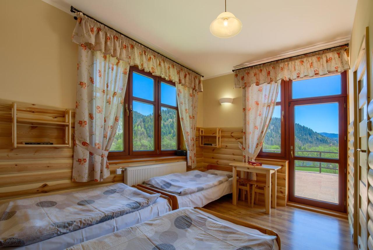 Schronisko Pttk Trzy Korony Bed and Breakfast Sromowce Niżne Buitenkant foto