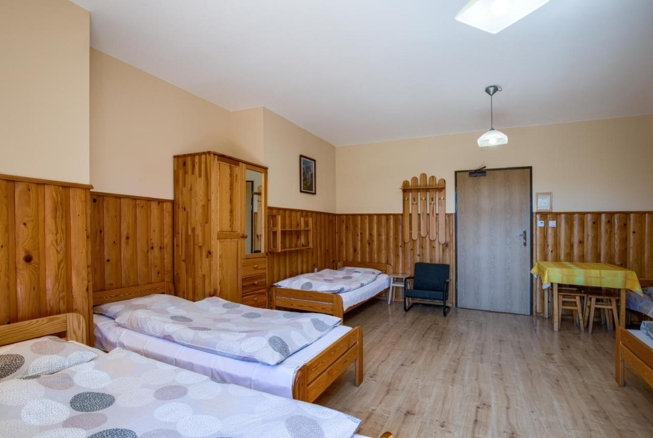Schronisko Pttk Trzy Korony Bed and Breakfast Sromowce Niżne Buitenkant foto
