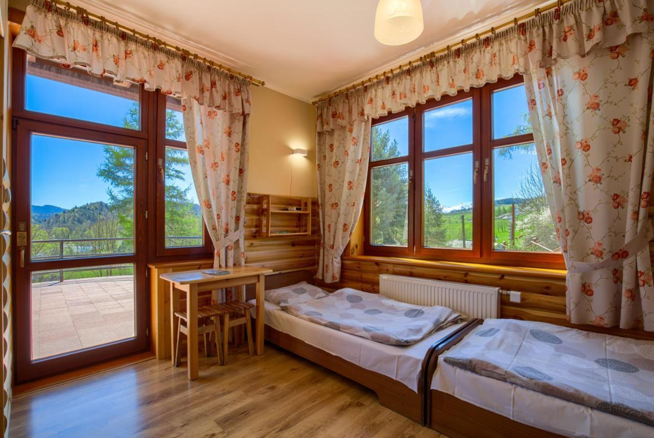 Schronisko Pttk Trzy Korony Bed and Breakfast Sromowce Niżne Buitenkant foto