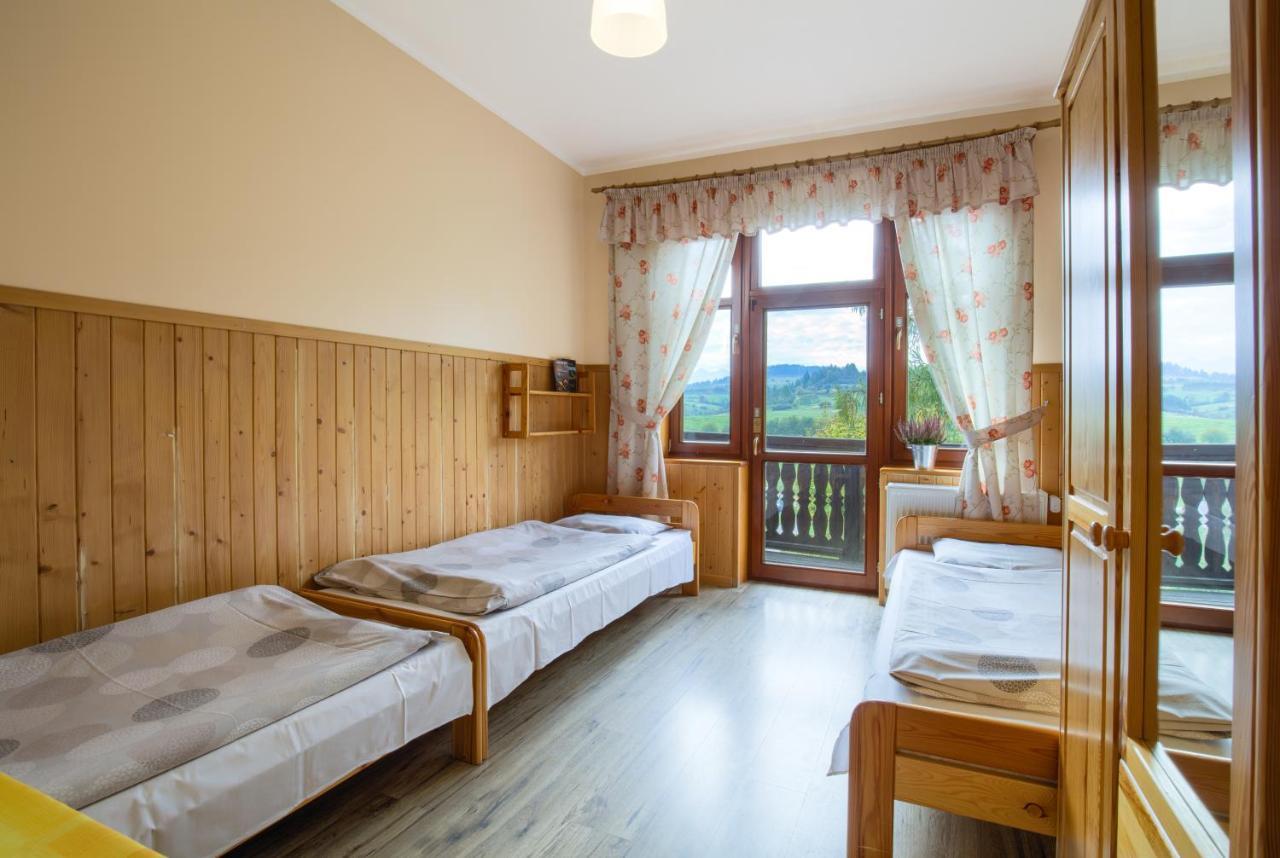 Schronisko Pttk Trzy Korony Bed and Breakfast Sromowce Niżne Buitenkant foto