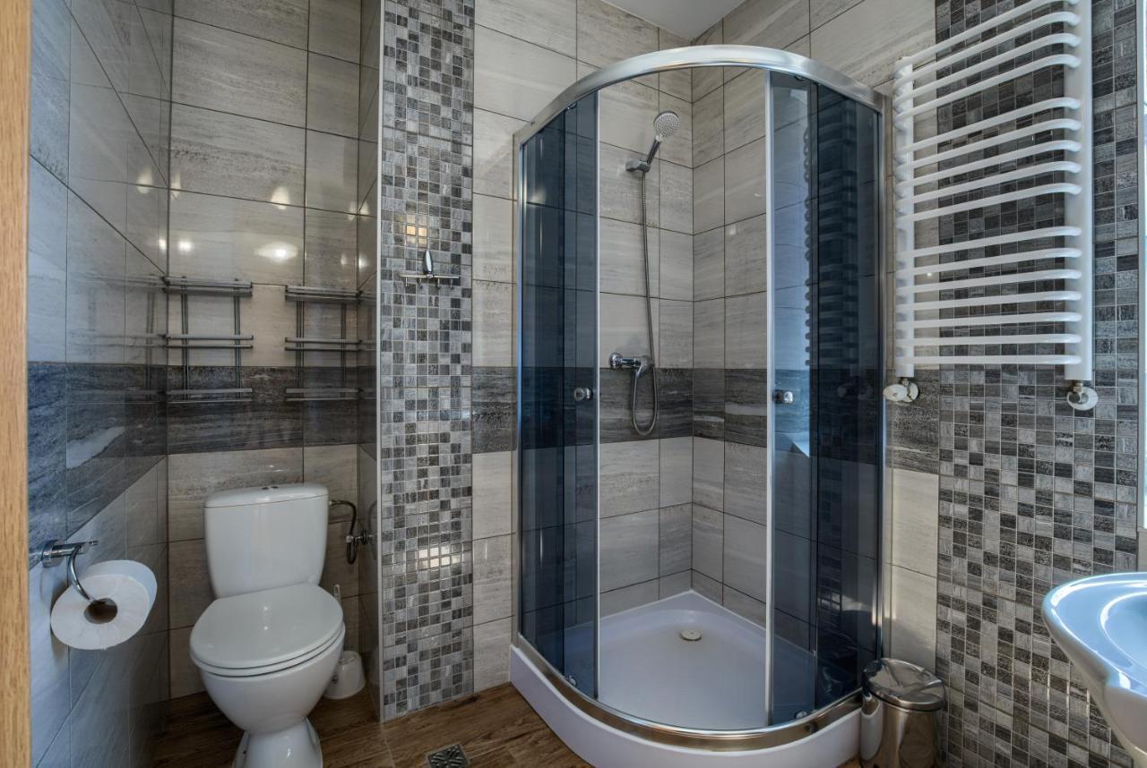 Schronisko Pttk Trzy Korony Bed and Breakfast Sromowce Niżne Buitenkant foto